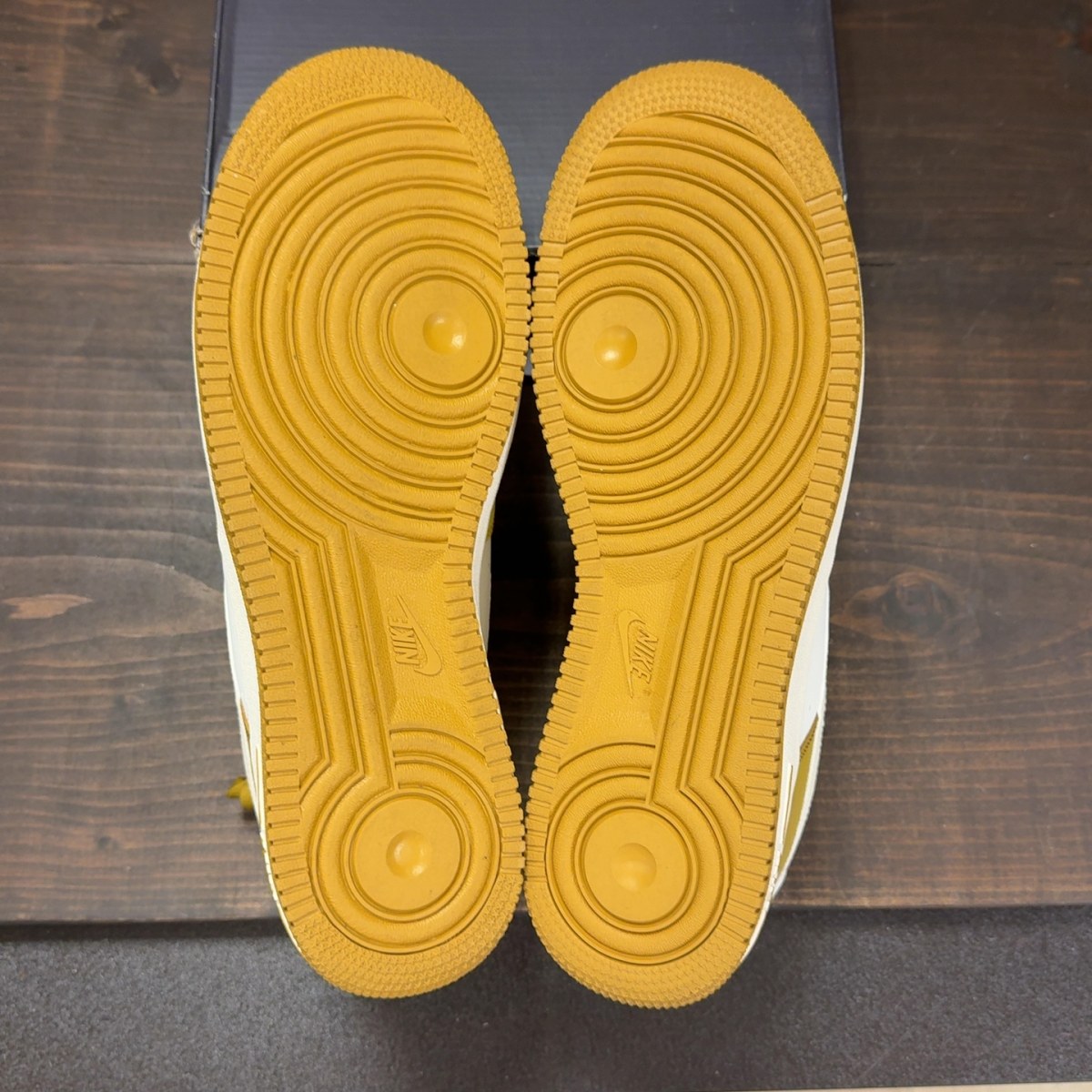 Nike Air Force 1 Low '07 Bronzine Saturn Gold - Image 8