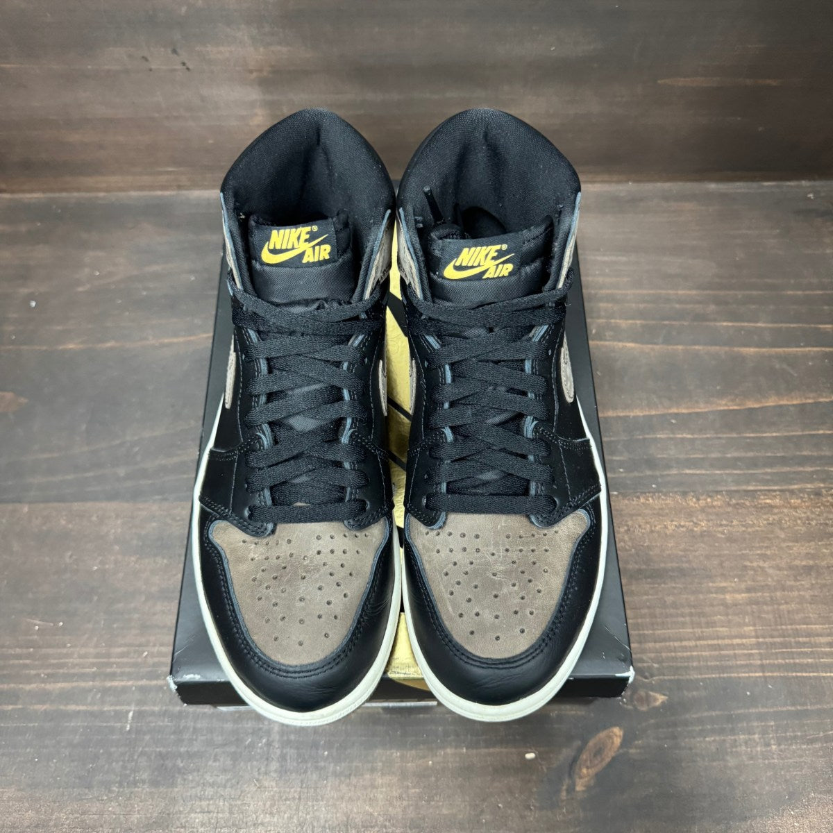 Jordan 1 Retro High OG Palomino - Image 10