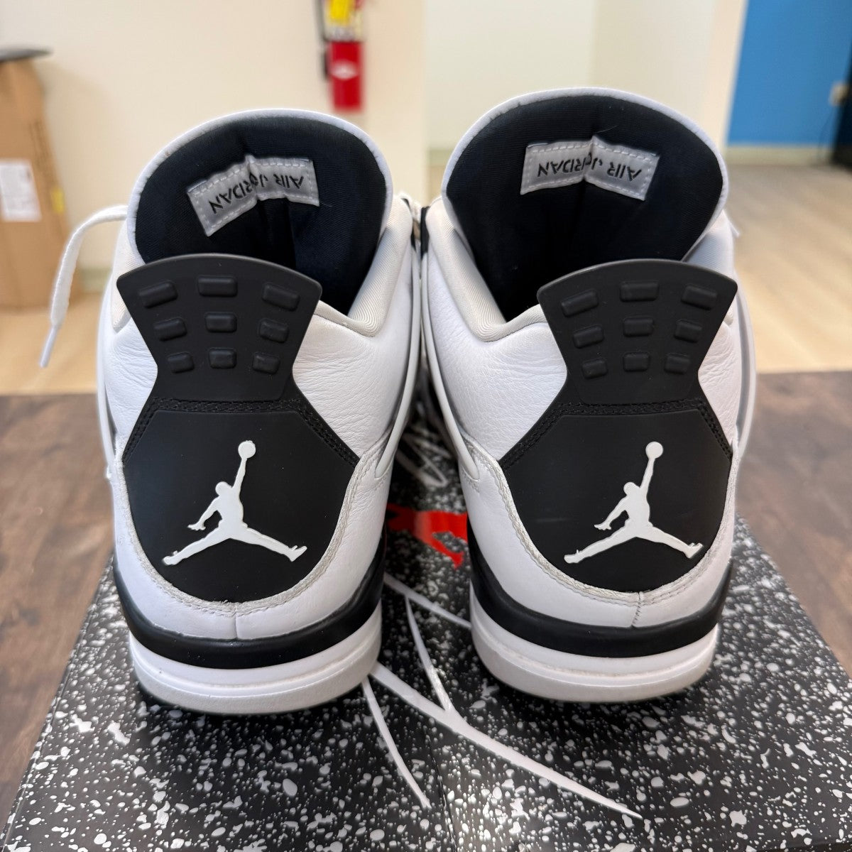 Jordan 4 Retro Military Black - Image 3