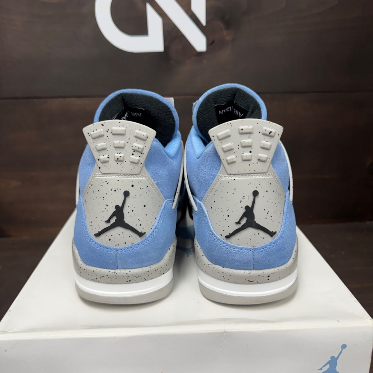 Jordan 4 Retro University Blue - Image 5