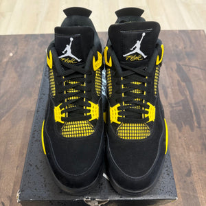 Jordan 4 Retro Thunder (2023) - Image 2