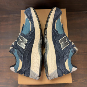 New Balance 2002R Protection Pack Dark Navy Size 8.5 (Pre-Owned) - Image 6