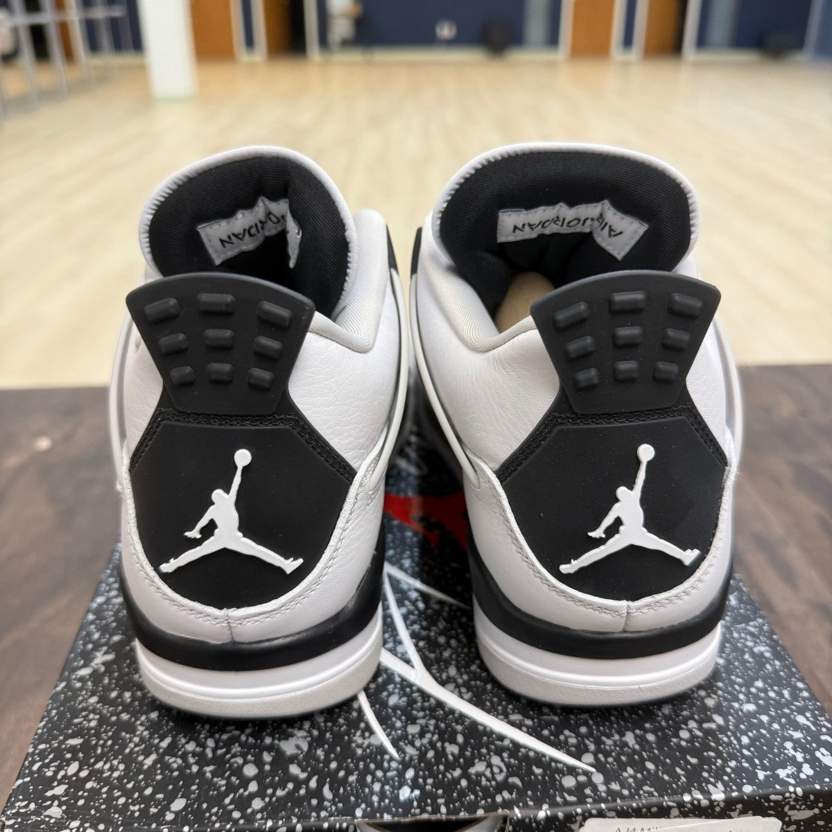 Jordan 4 Retro Military Black - Image 5