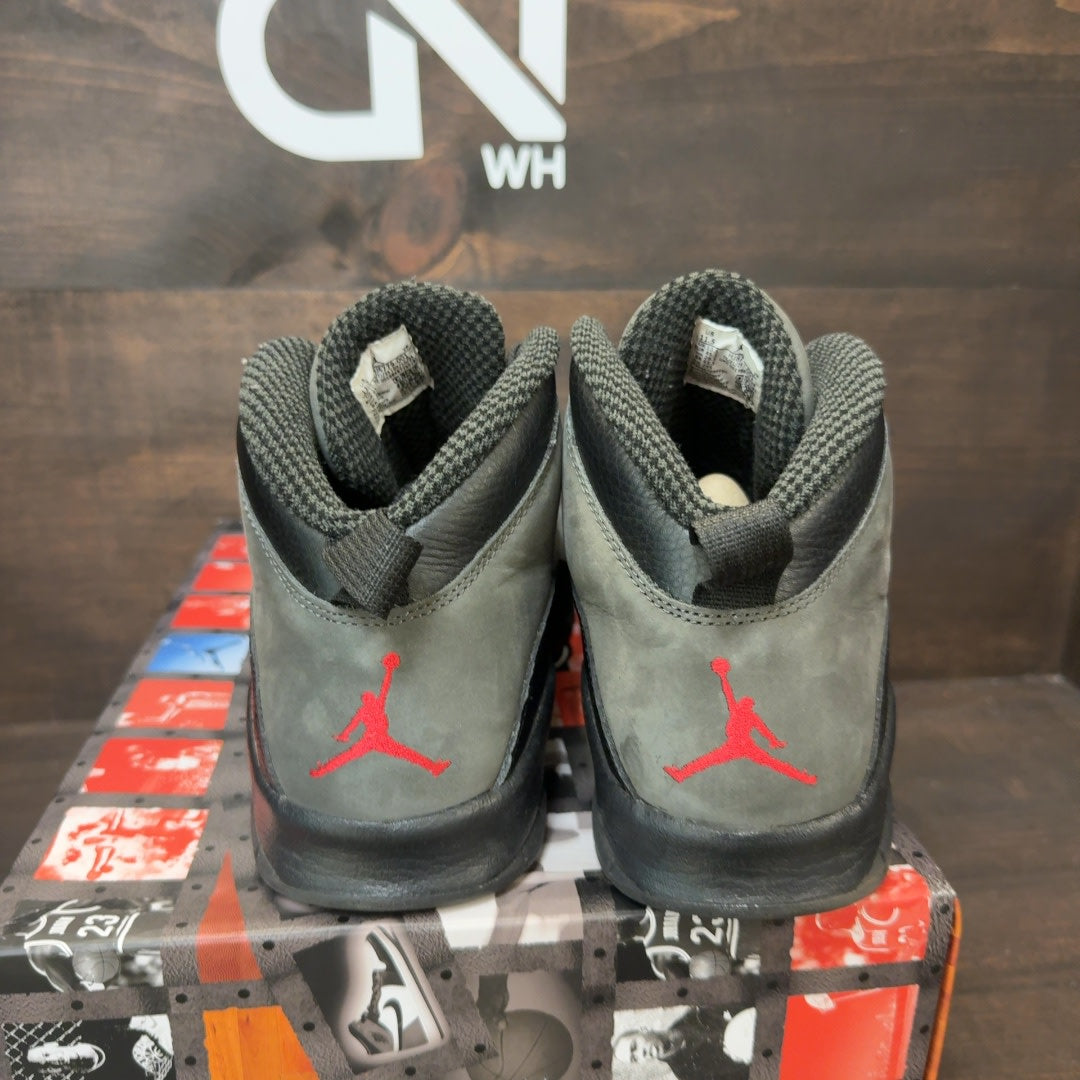 Jordan 10 Retro Shadow (2025) - Image 4