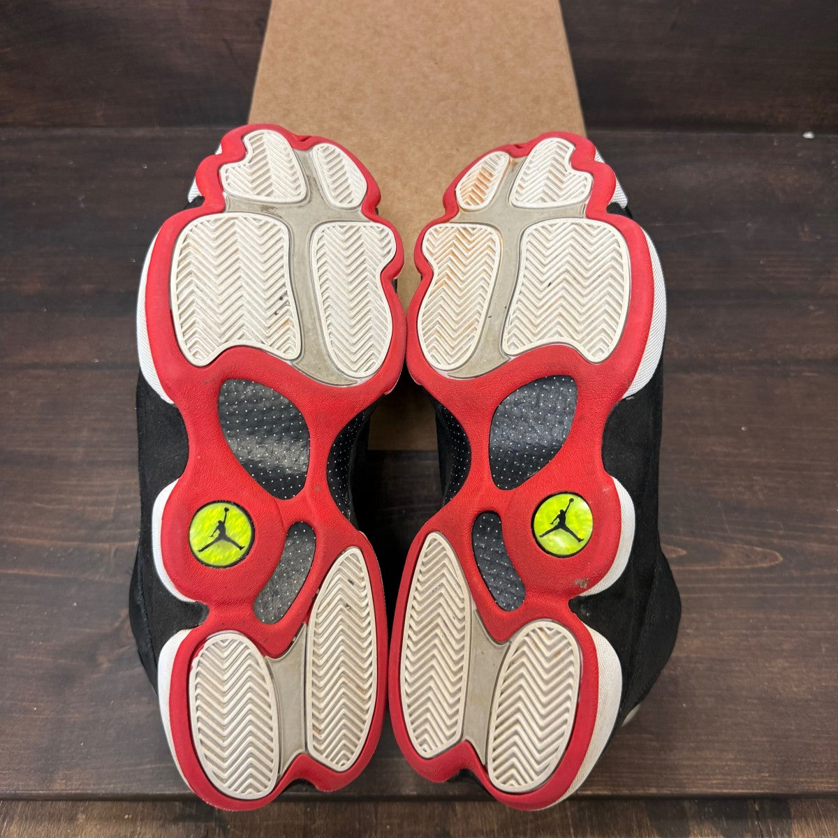 Jordan 13 Retro Playoffs (2023) Size 12.5 (Pre-Owned) - Image 6