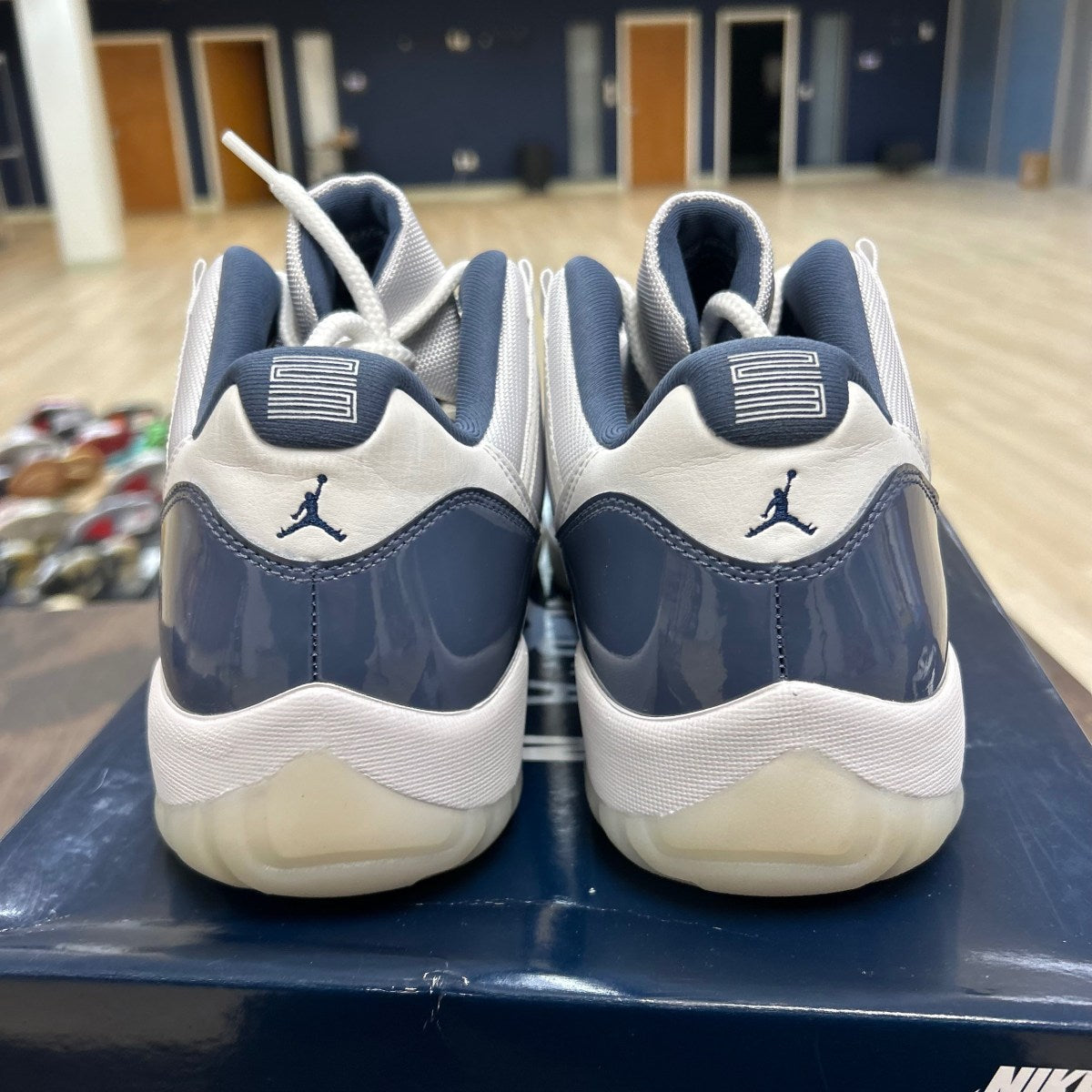 Jordan 11 Retro Low Diffused Blue - Image 4