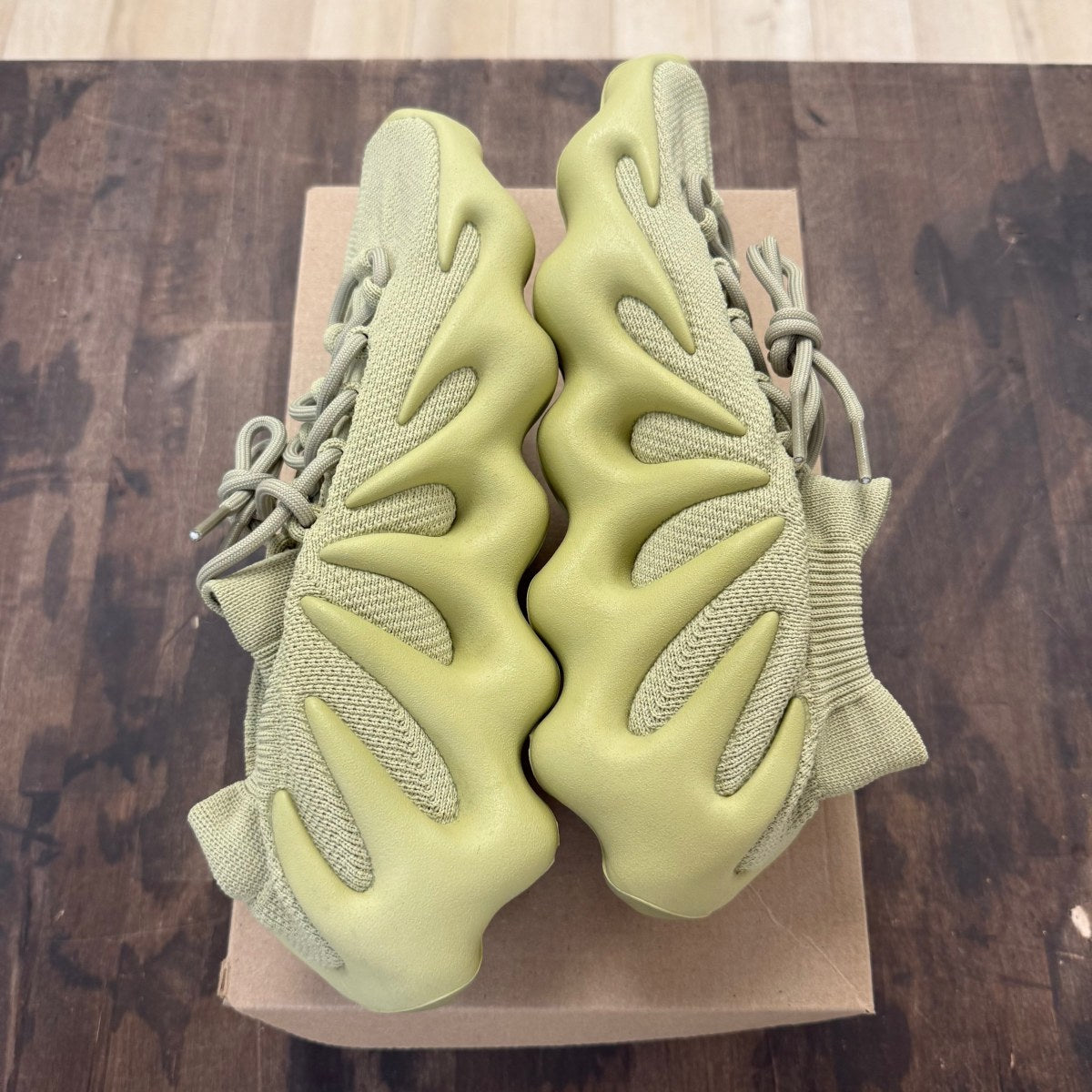 adidas Yeezy 450 Resin Size 11 (Pre-Owned) - Image 3