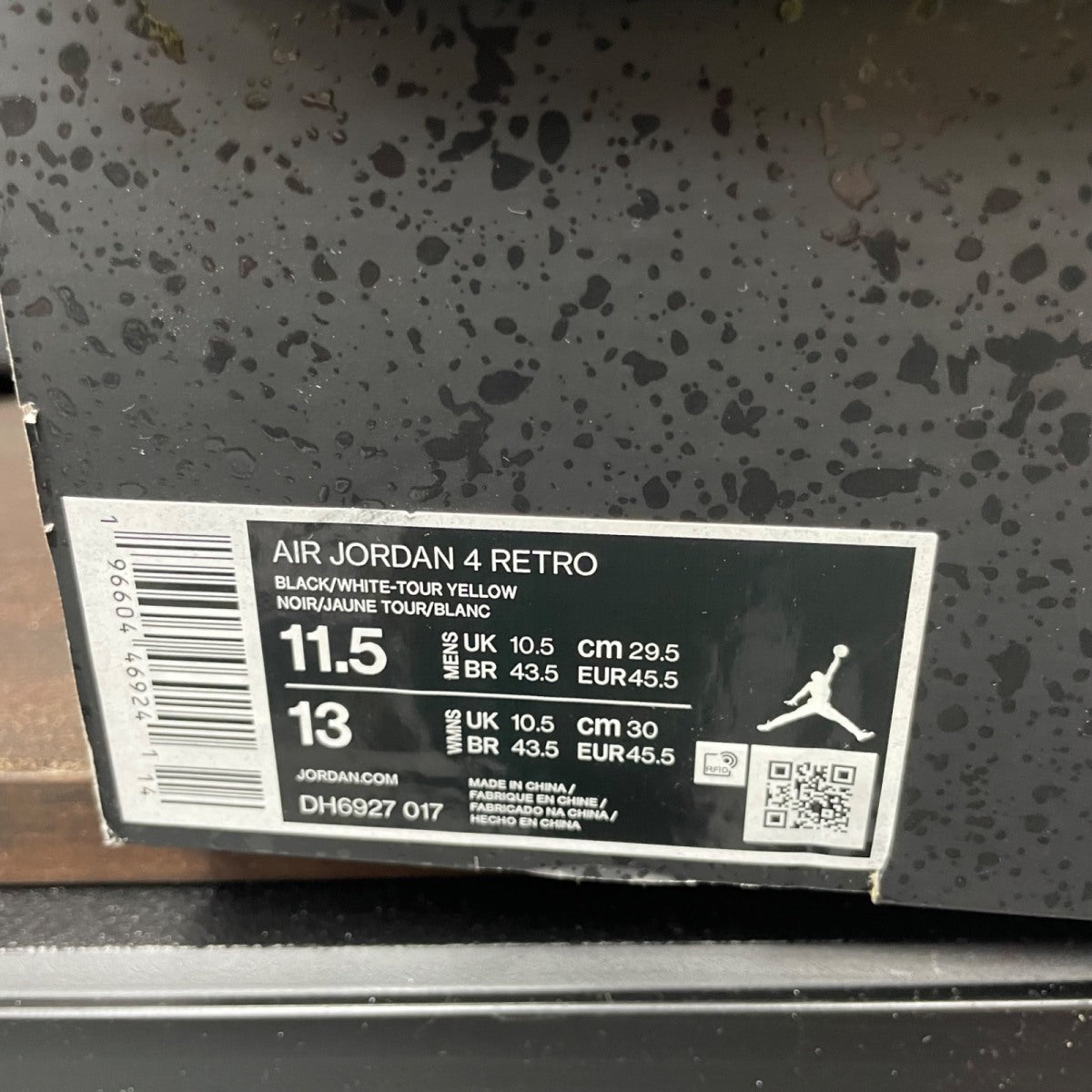 Jordan 4 Retro Thunder (2023) - Image 8