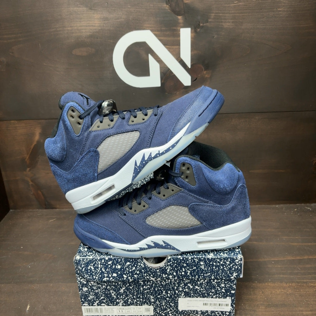 Jordan 5 Retro Midnight Navy - Image 1