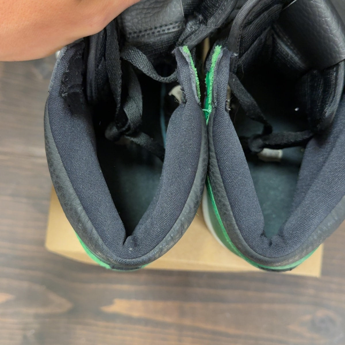 Jordan 1 Retro High Pine Green Black Size 12.5 (Pre-Owned) - Image 6
