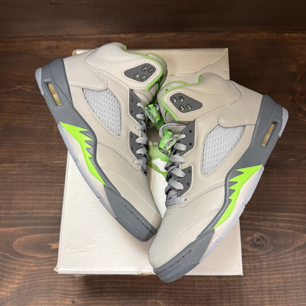 Jordan 5 Retro Green Bean (2022) - Image 2