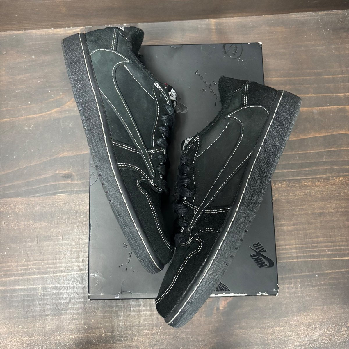 Jordan 1 Retro Low OG SP Travis Scott Black Phantom Size 9 (Pre-Owned) - back