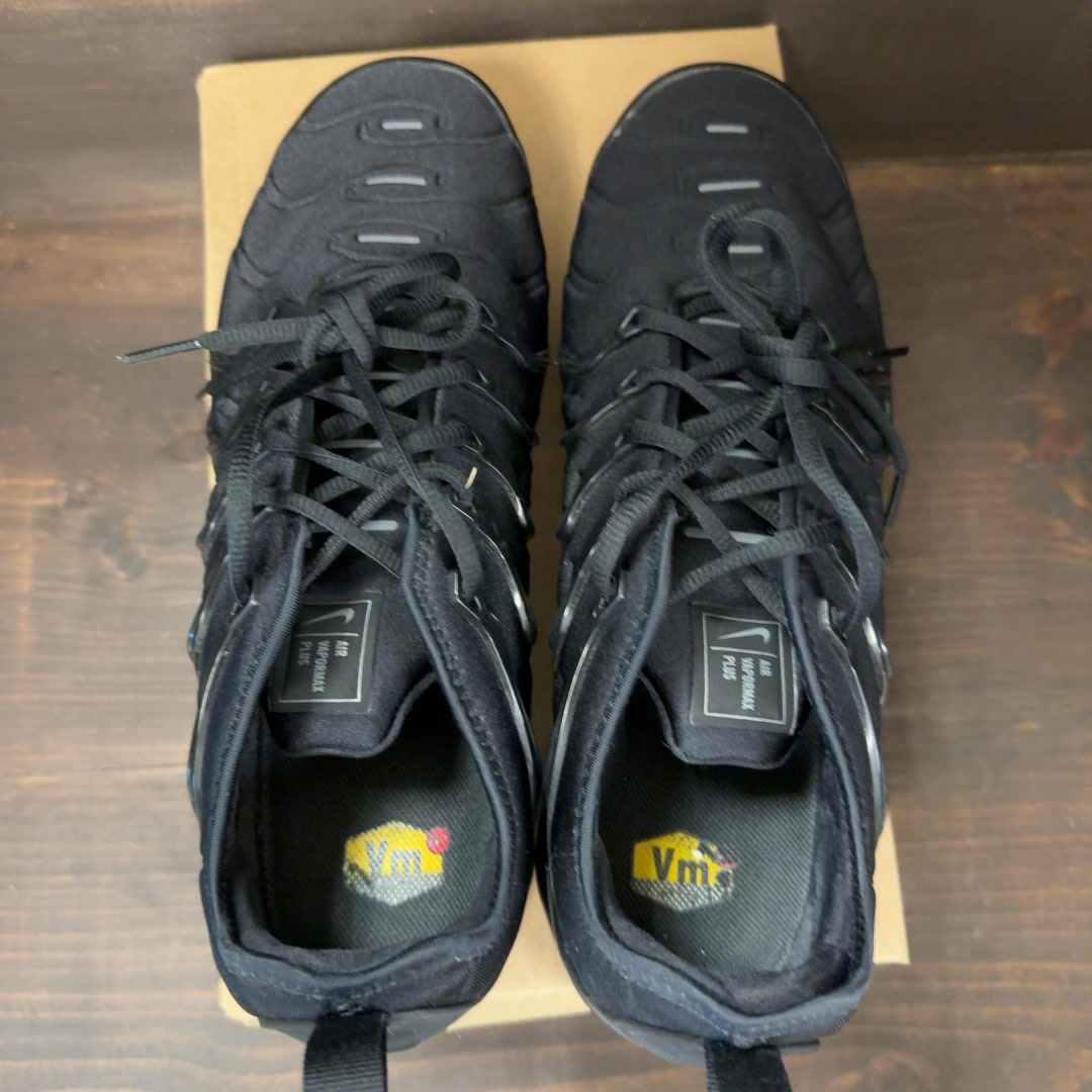 Nike Air VaporMax Plus Triple Black Size 12 (Pre-Owned) - Image 5