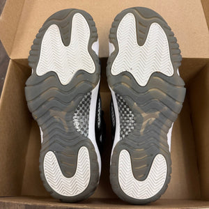 Jordan 11 Retro Low IE Craft Black White Size 9 (Pre-Owned) - Image 3