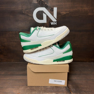 Jordan 2/3 White Pine Green Size 9 (Pre-Owned) - Image 1
