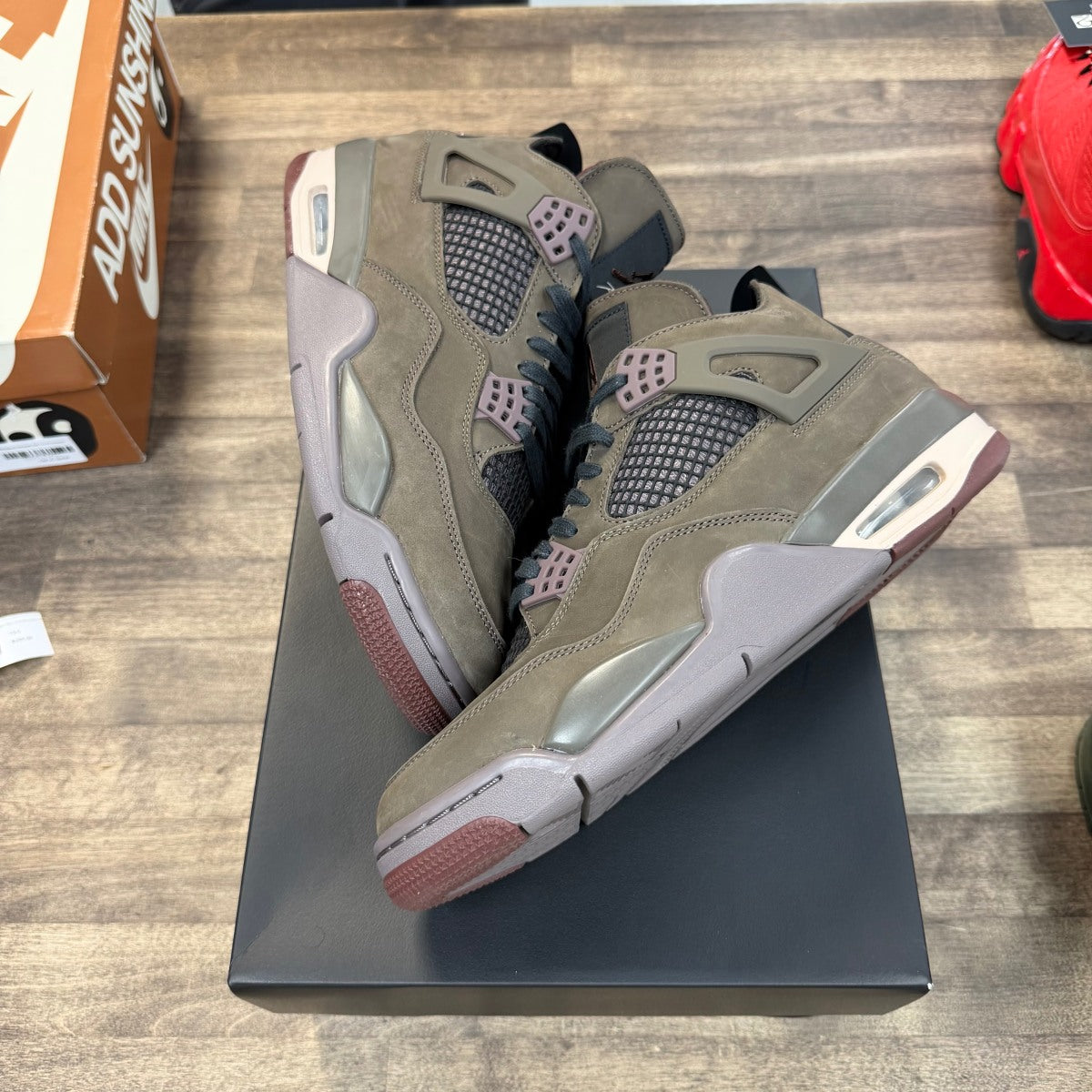 Jordan 4 Retro SP A Ma Maniére Dark Mocha - Image 1