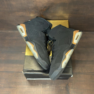 Jordan 6 Retro DMP 2020 (GS) Size 7Y (Pre-Owned)