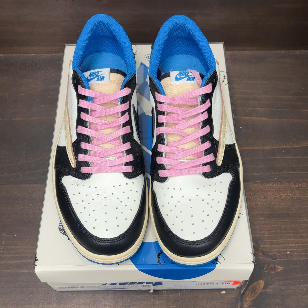 Jordan 1 Retro Low OG SP Fragment x Travis Scott Size 11.5 (Pre-Owned) - Image 3