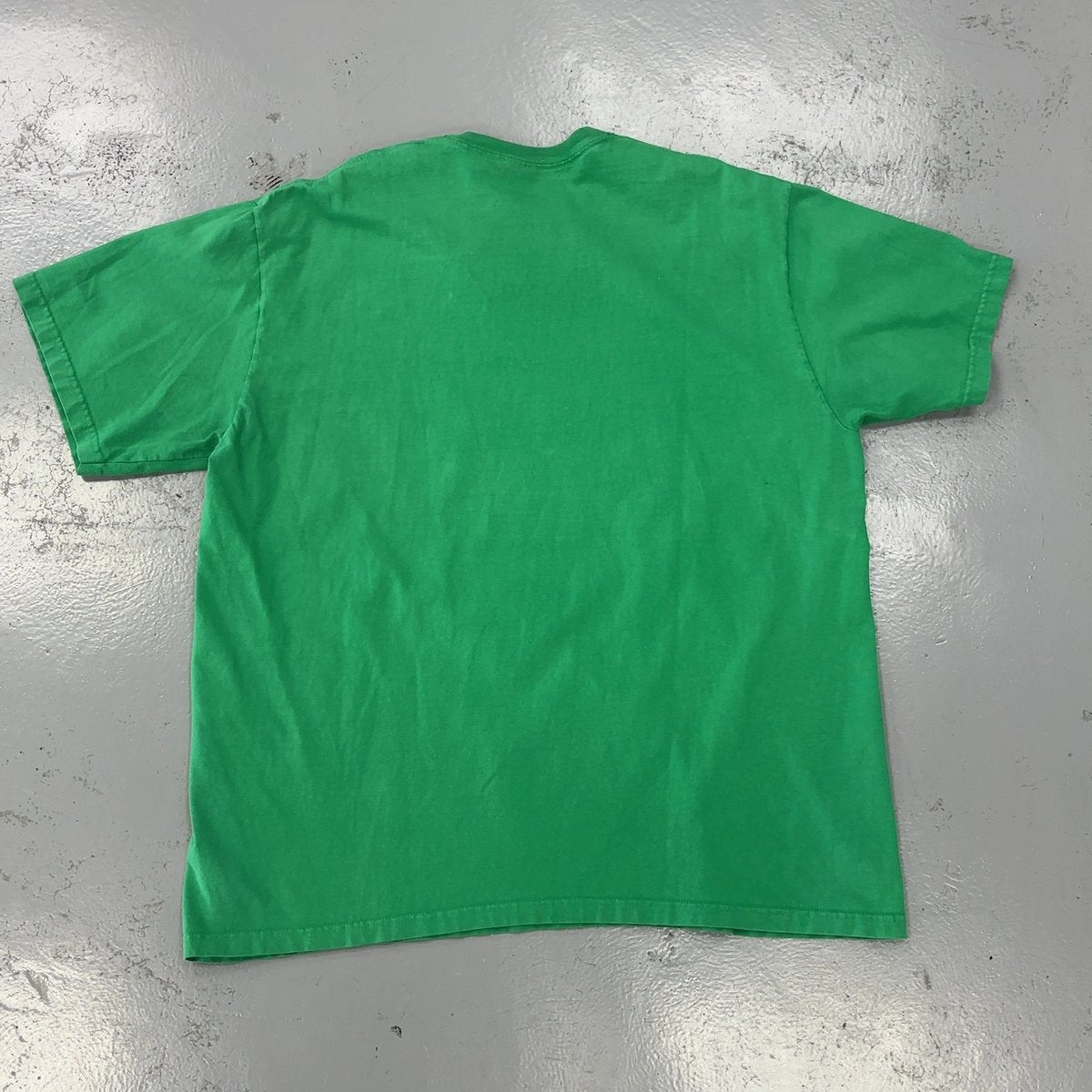 Supreme Tee Size XL (Pre-Owned) - back