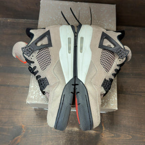 Jordan 4 Retro Taupe Haze Size 10.5 (Pre-Owned) - aux