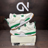Jordan 4 Retro SB Pine Green Size 9.5 (Pre-Owned) - front
