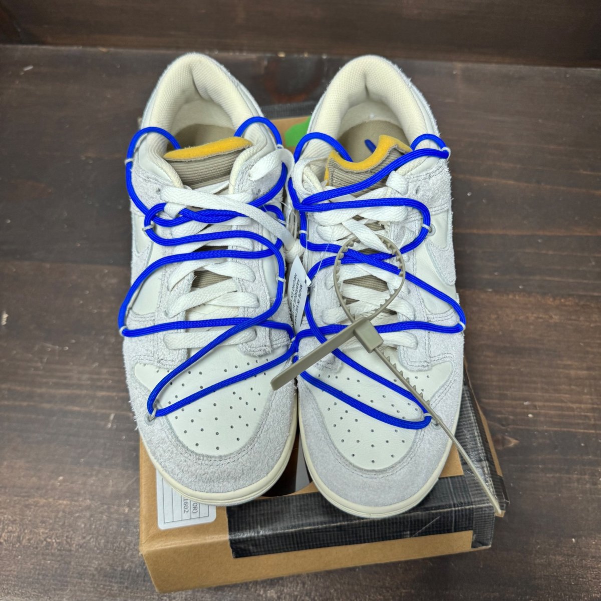 Nike Dunk Low Off-White Lot 32 Size 8.5 (Pre-Owned) - side