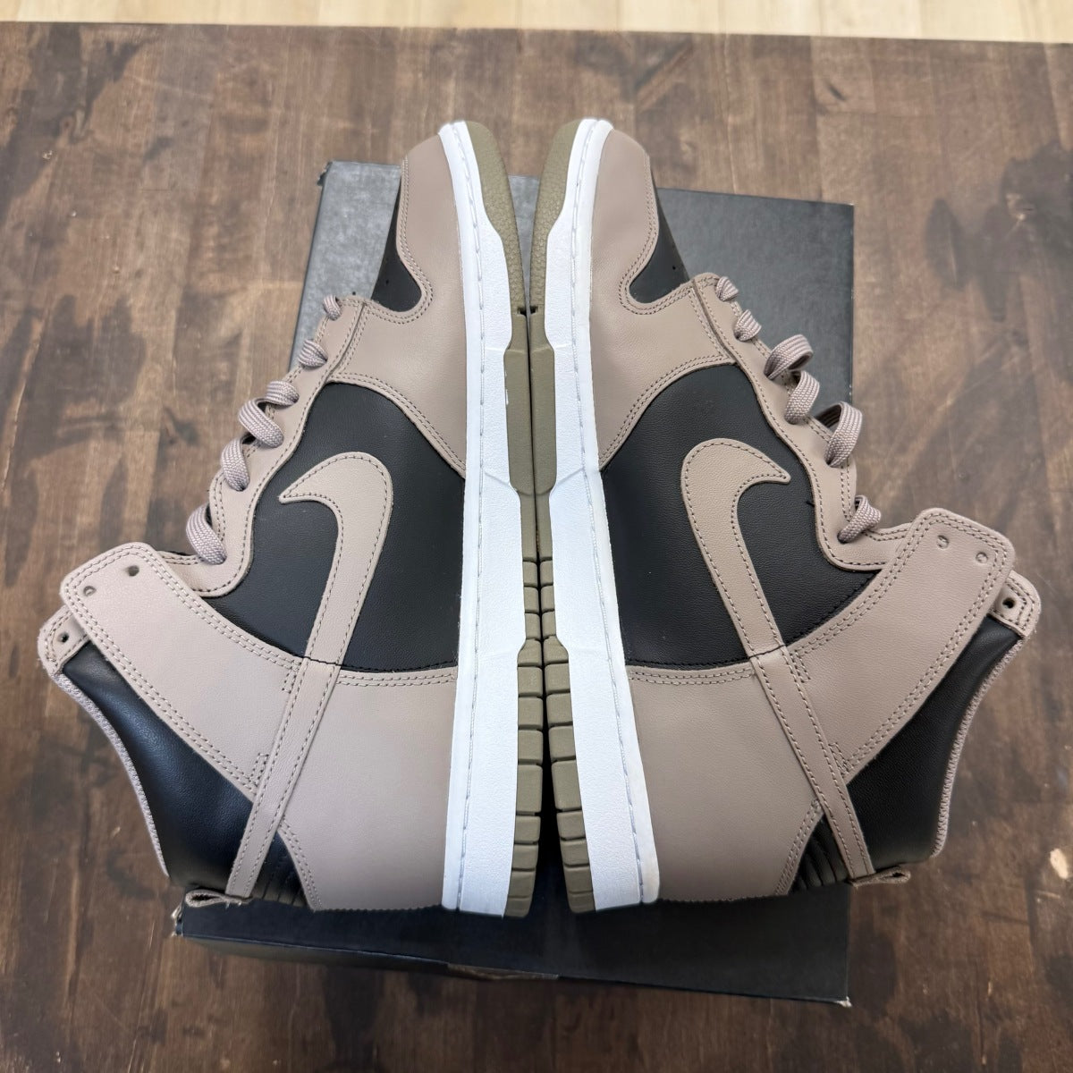 Nike Dunk High Moon Fossil (Women's) Size 12W (Pre-Owned) - Image 4