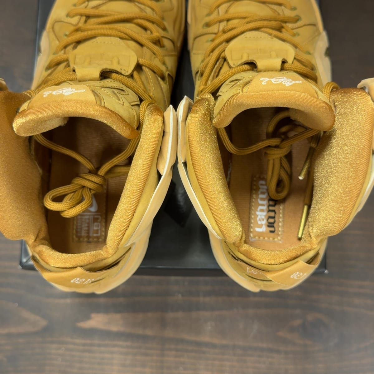 Nike LeBron 12 EXT Wheat Size 9 (Pre-Owned) - aux