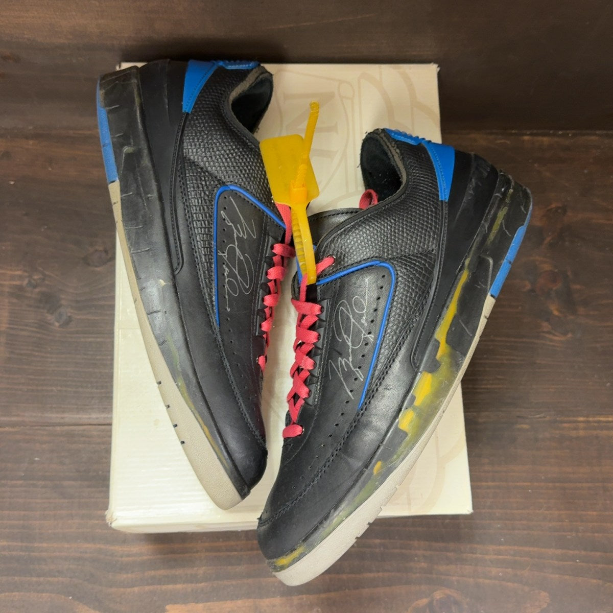 Jordan 2 Retro Low SP Off-White Black Blue Size 12 (Pre-Owned) - Image 2