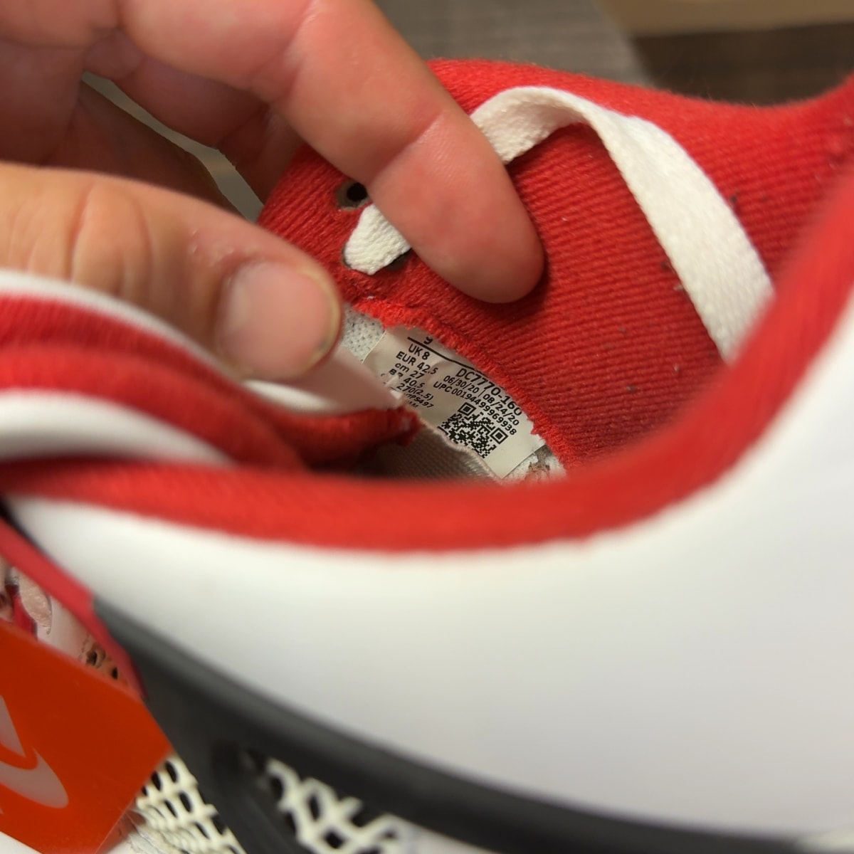 Jordan 4 Retro Fire Red (2020) Size 9 (Pre-Owned) - Image 7