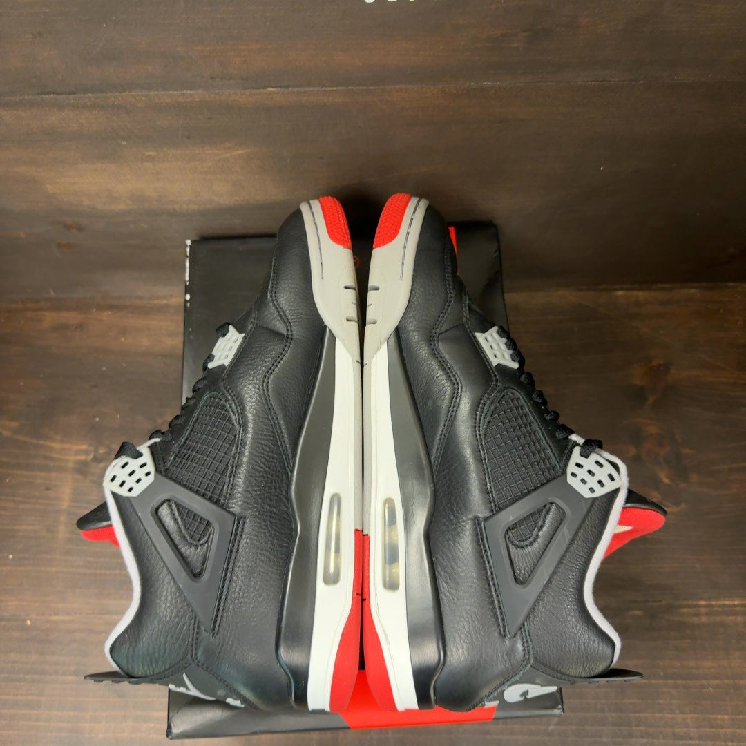 Jordan 4 Retro Bred Reimagined Size 11.5 (Pre-Owned) - Image 6