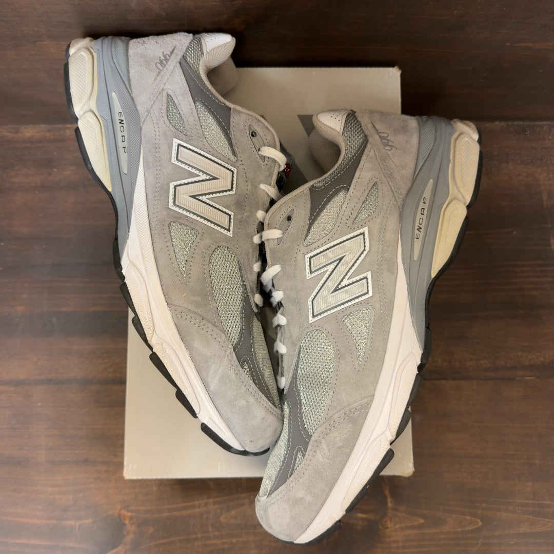 New Balance 990v3 MiUSA Grey Size 13 (Pre-Owned)