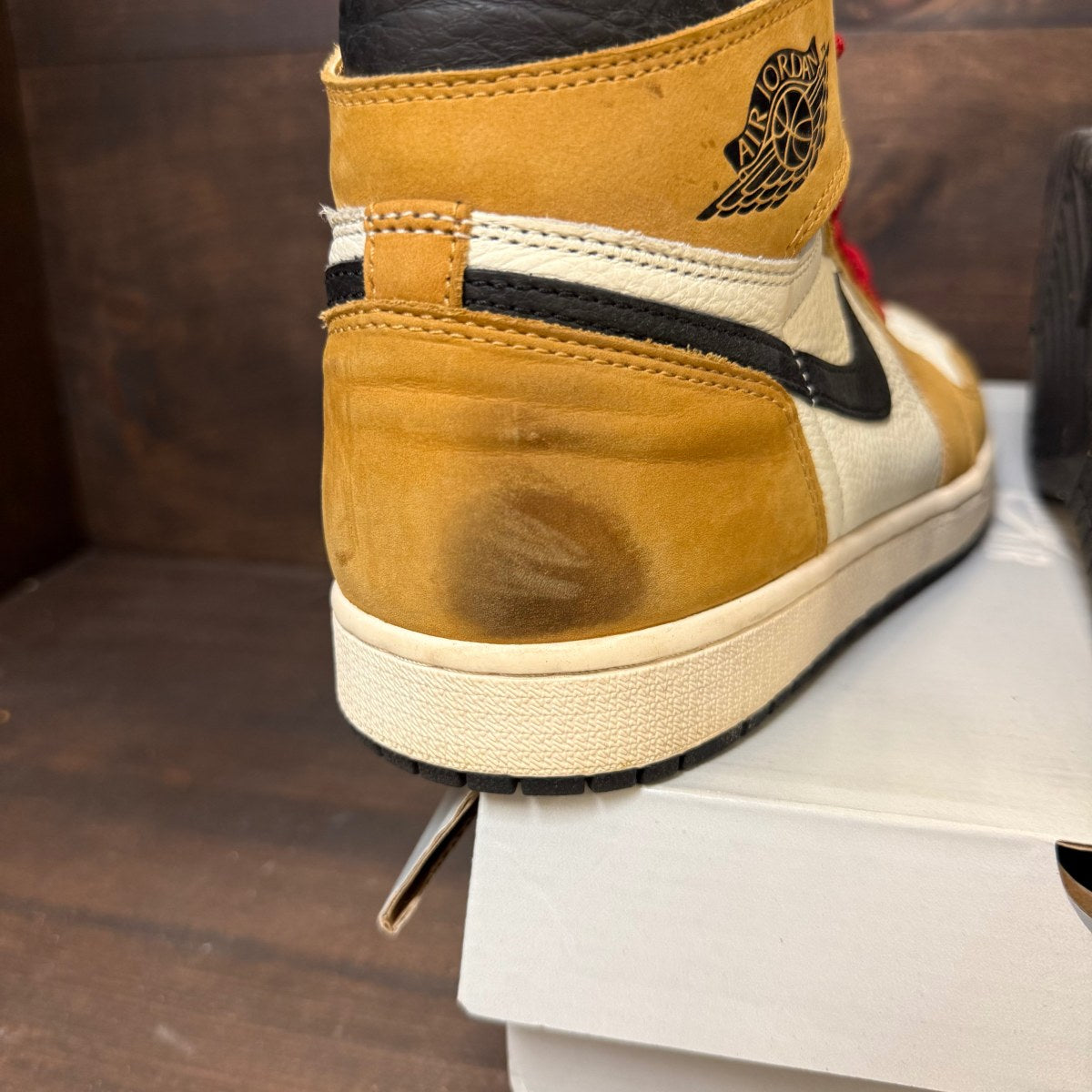 Jordan 1 Retro High Rookie of the Year Size 11.5 (Pre-Owned) - Image 6