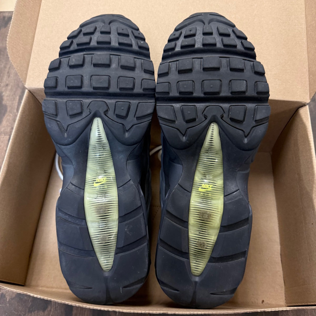 Nike Air Max 95 No Sew Neon Size 11.5 (Pre-Owned) - Image 6