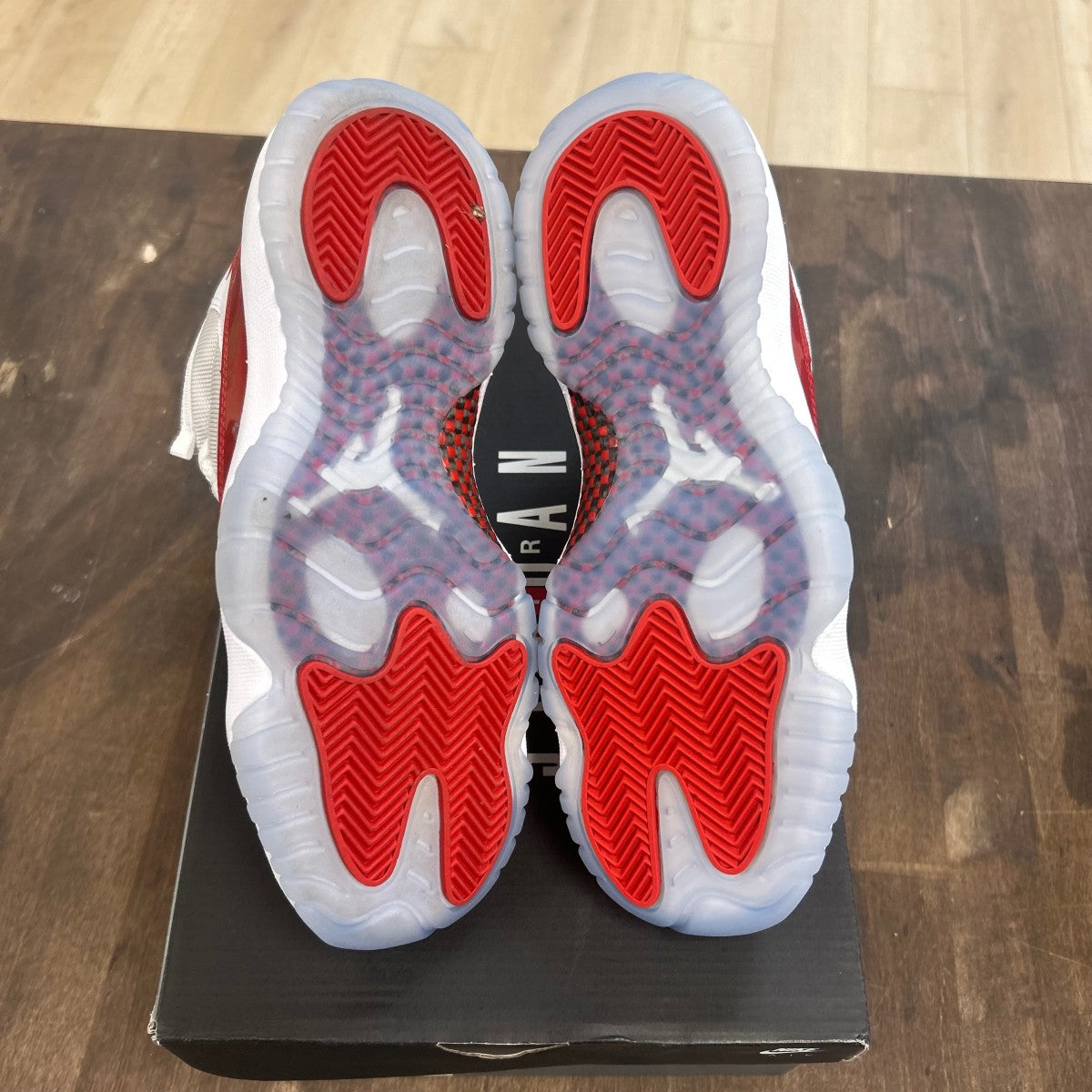 Jordan 11 Retro Cherry (2022) (GS) - Image 5