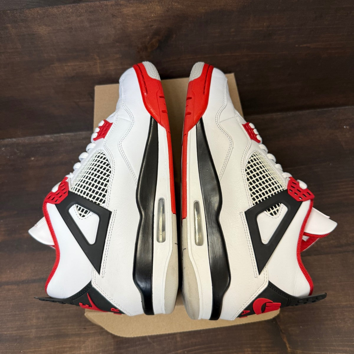Jordan 4 Retro Fire Red (2020) Size 11 (Pre-Owned) - Image 5