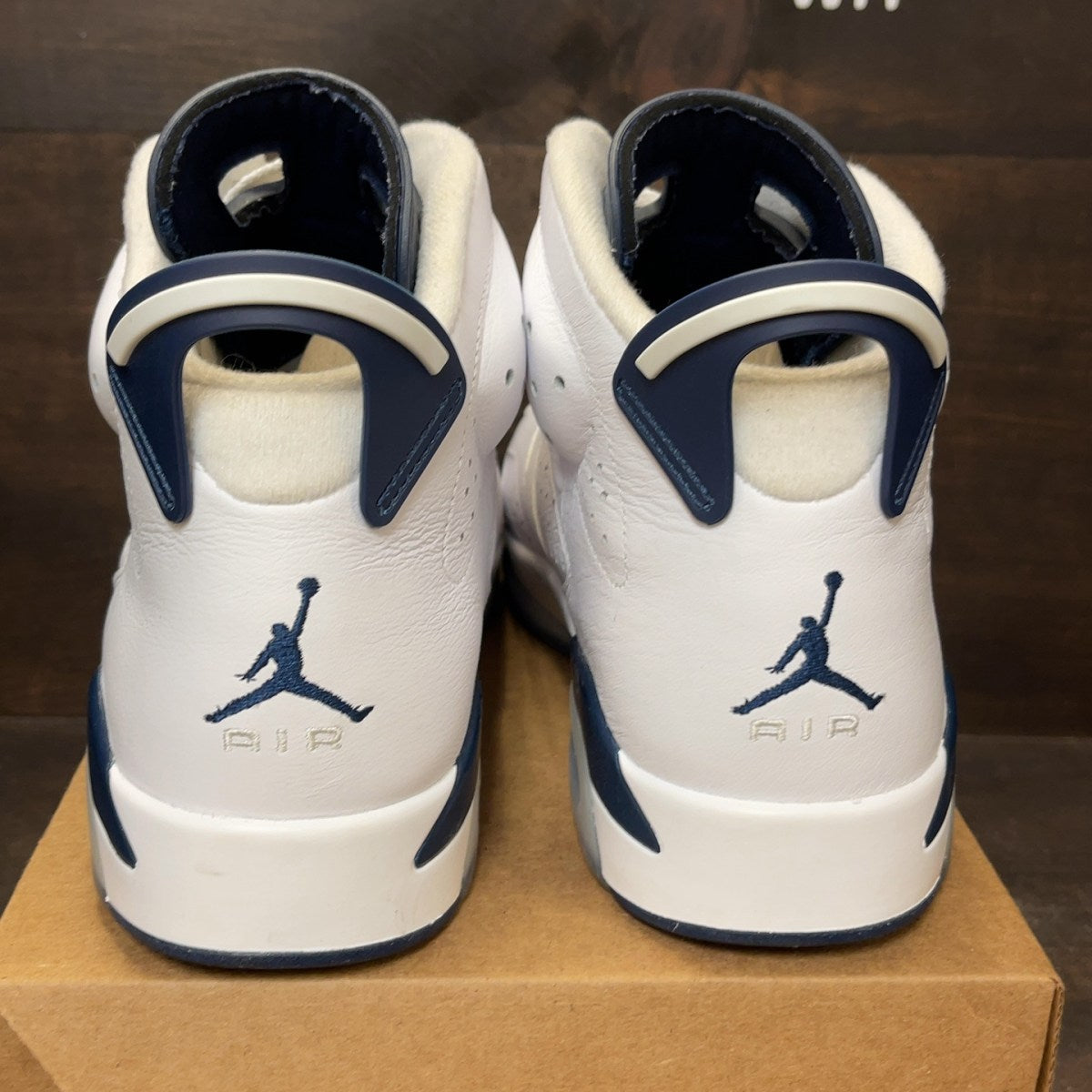 Jordan 6 Retro Midnight Navy (2022) Size 10.5 (Pre-Owned) - Image 5