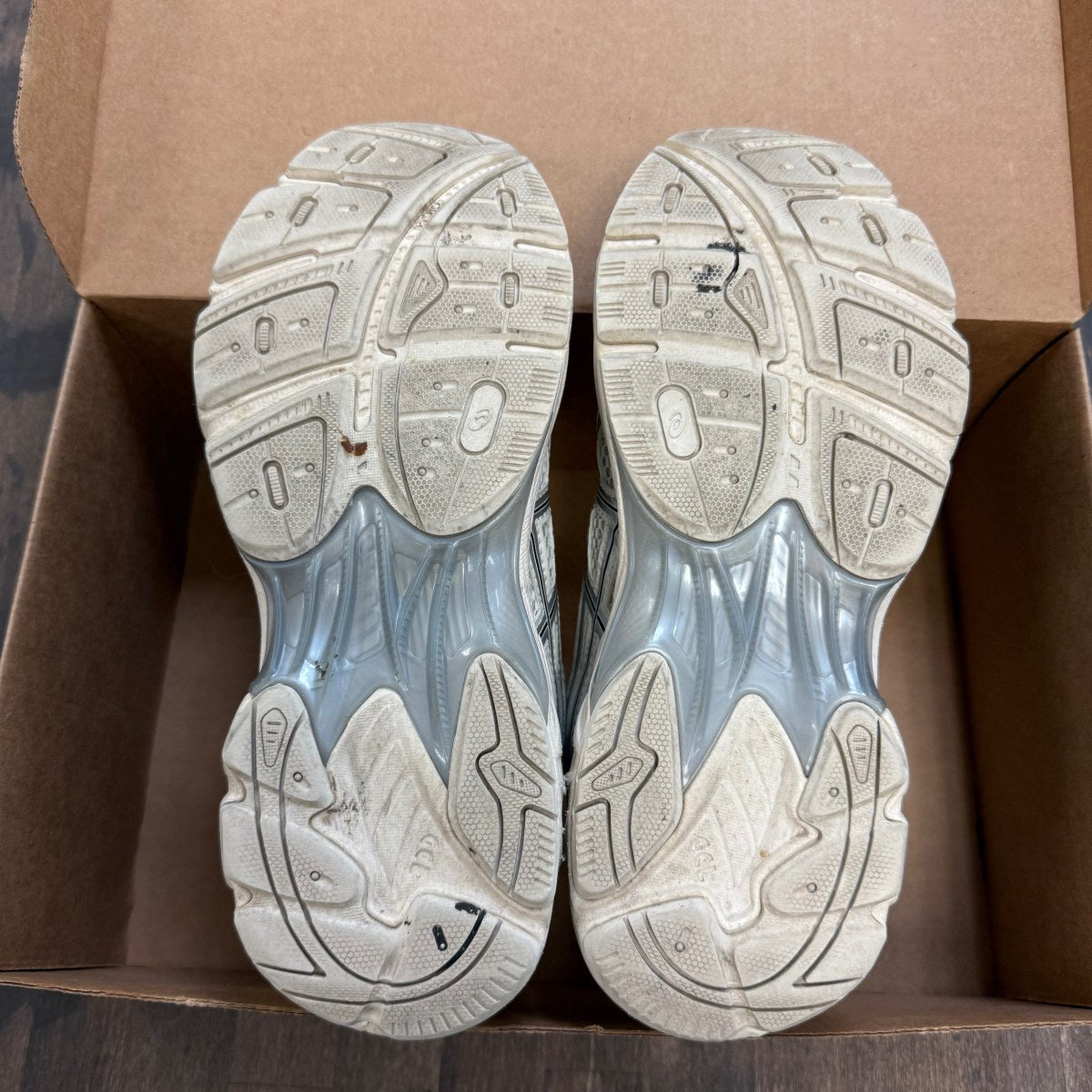 ASICS GT-2160 Paris Size 7 (Pre-Owned) - Image 6