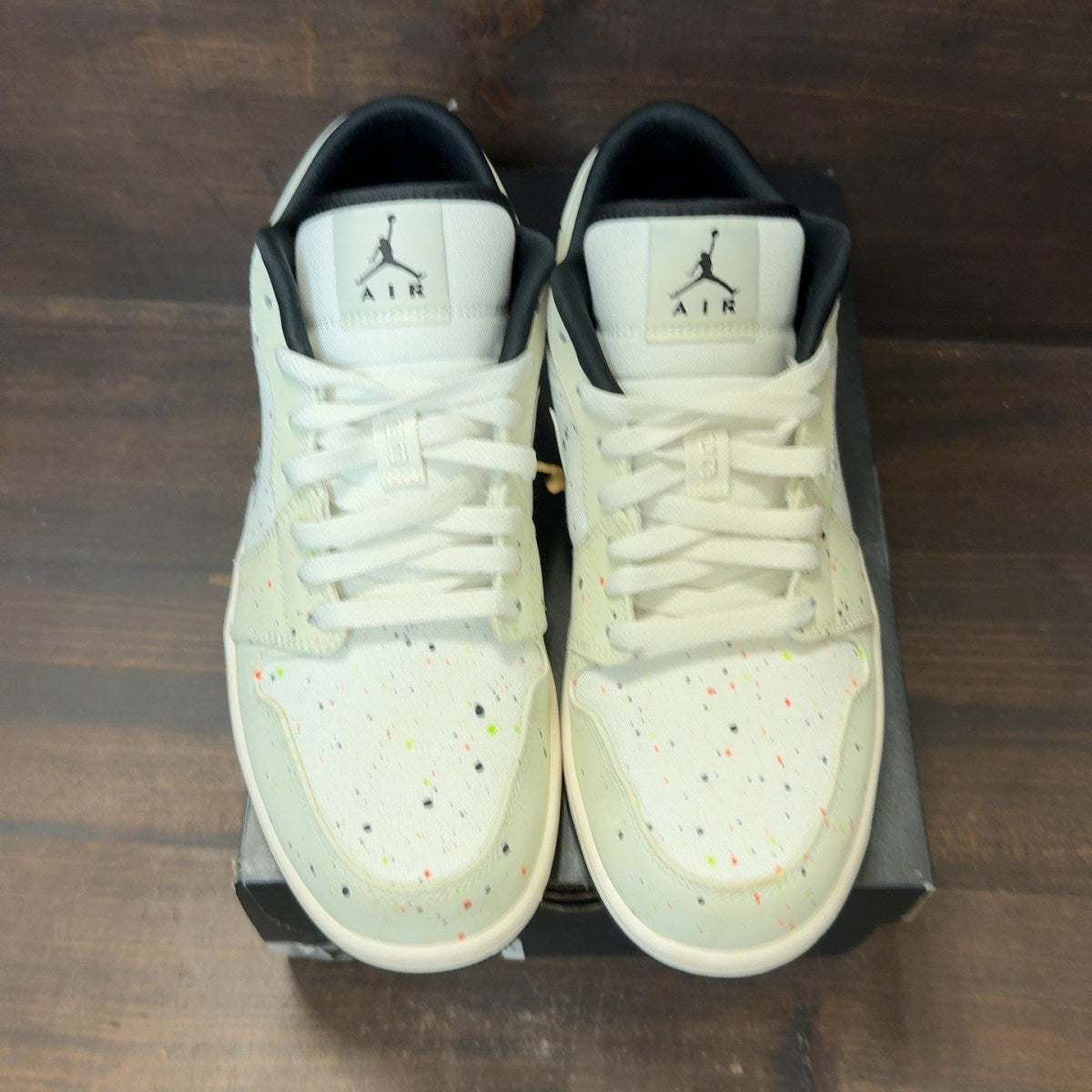 Jordan 1 Low Brushstroke - Image 3
