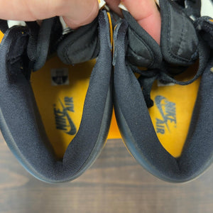Jordan 1 Retro High OG Taxi Size 11 (Pre-Owned) - aux