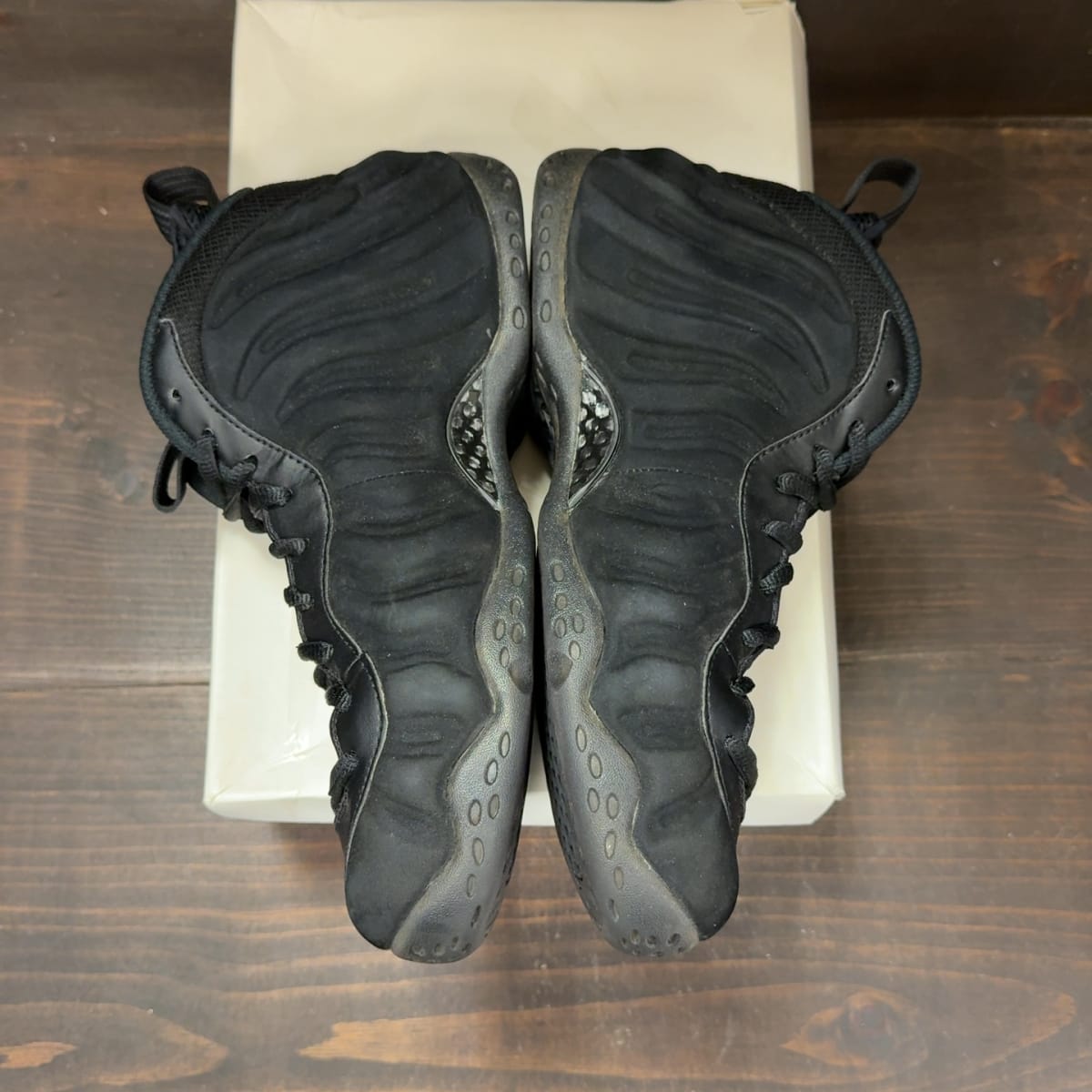 Nike Air Foamposite One Black Suede Size 9 (Pre-Owned) - aux