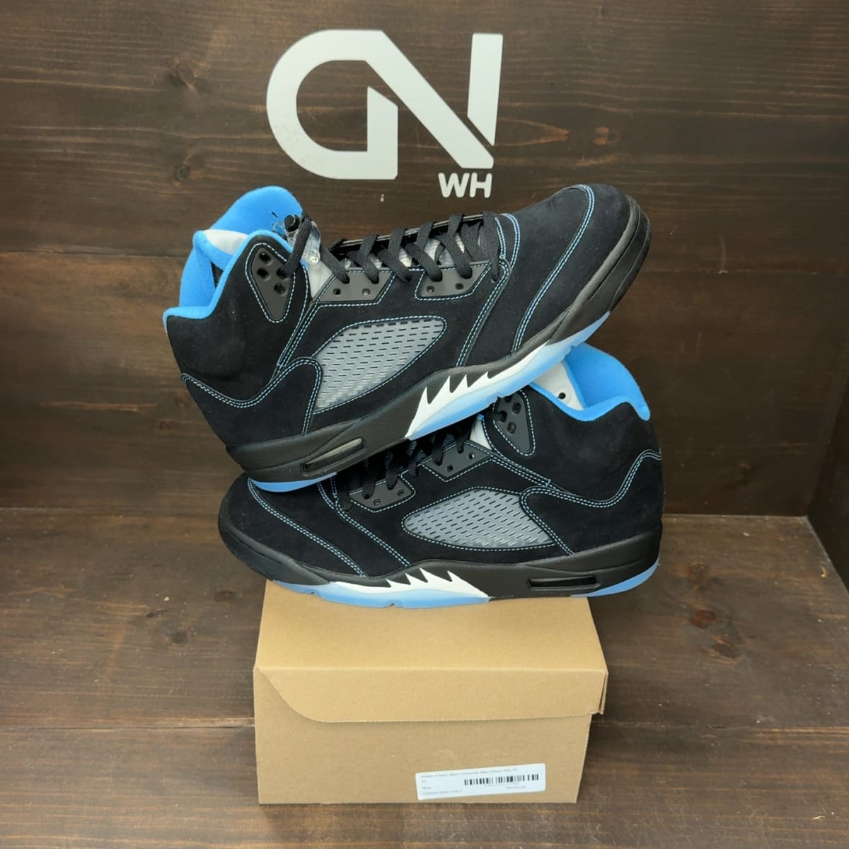 Jordan 5 Retro Black University Blue (2026) Size 13 - front
