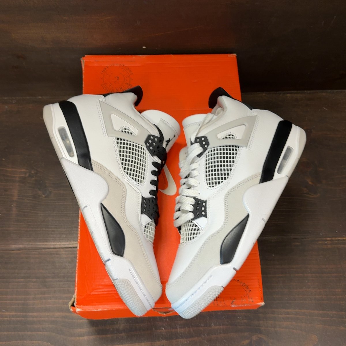 Jordan 4 Retro Military Black Size 9.5 (Pre-Owned) - back