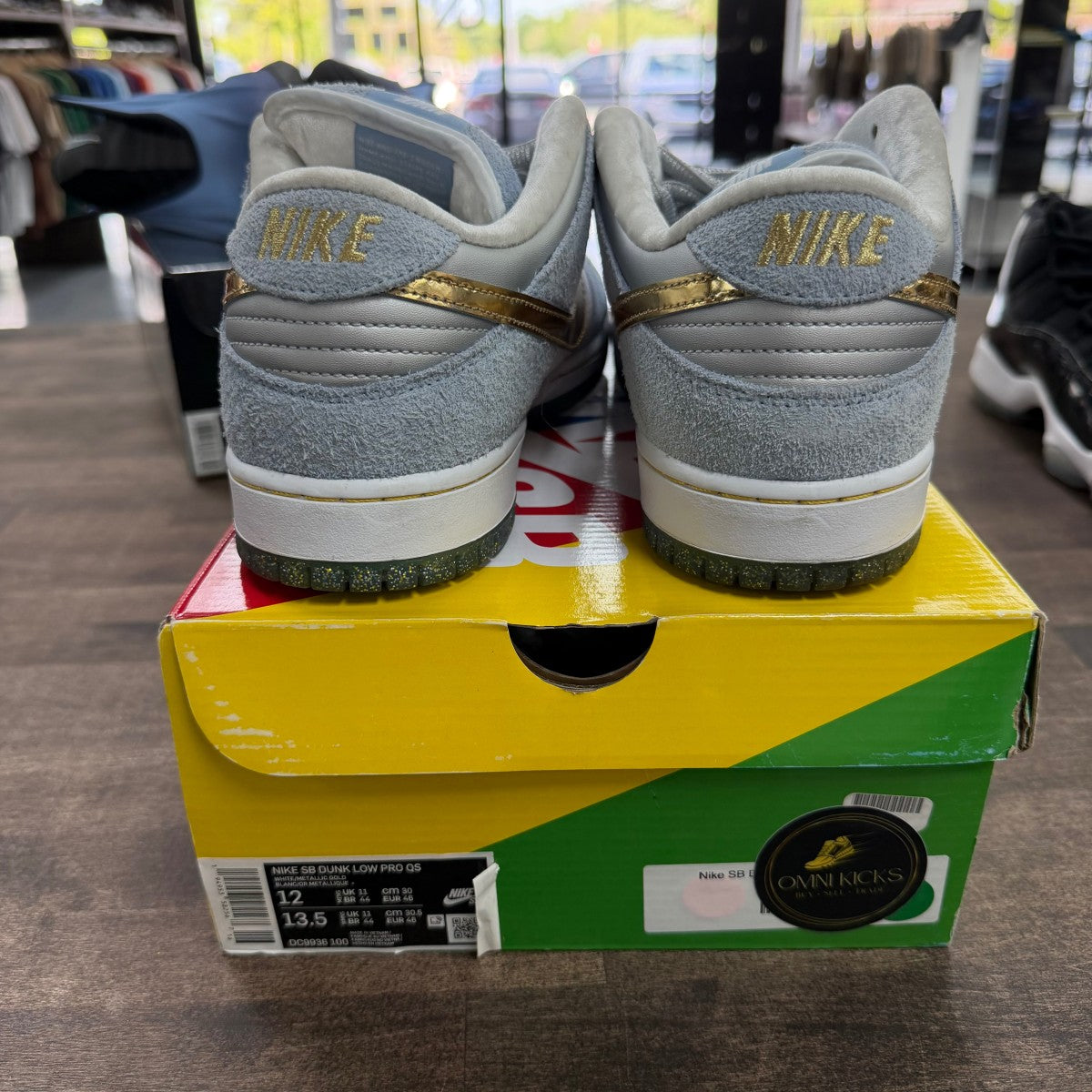 Nike SB Dunk Low Sean Cliver Size 12 (Pre-Owned) - Image 3