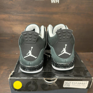Jordan 4 Retro Fear (2024) Size 9.5 (Pre-Owned) - Image 5