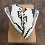 Jordan 3 Retro Cement Grey (GS) Size 4.5Y (Pre-Owned) - Image 1