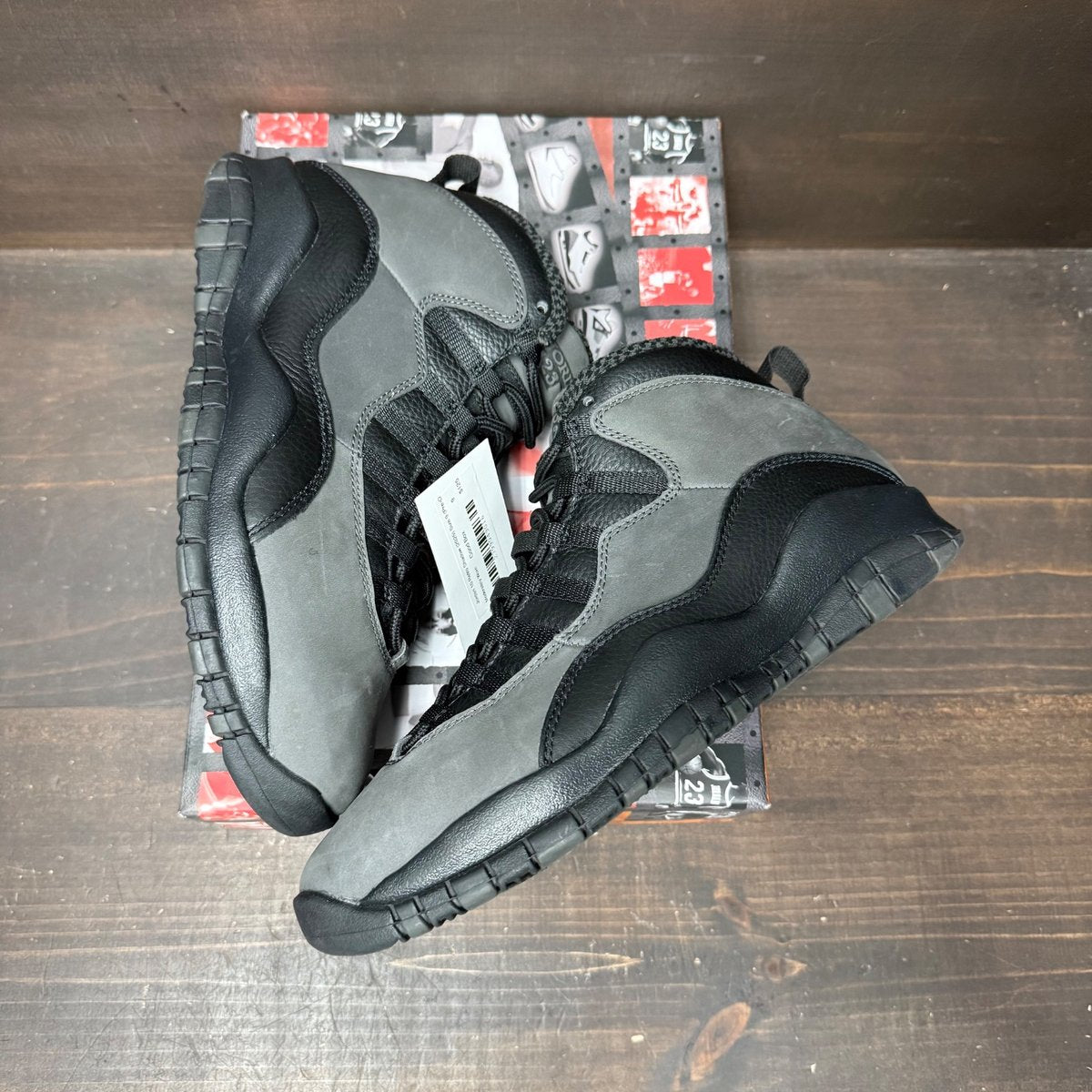 Jordan 10 Retro Shadow (2025) Size 9 (Pre-Owned) - tag