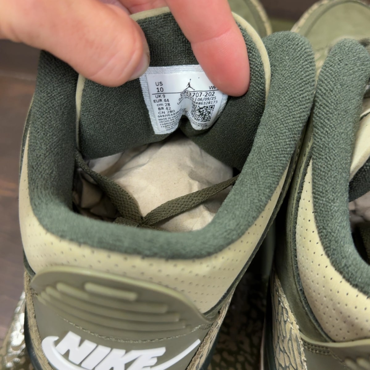 Jordan 3 Retro Family Affair - Image 7