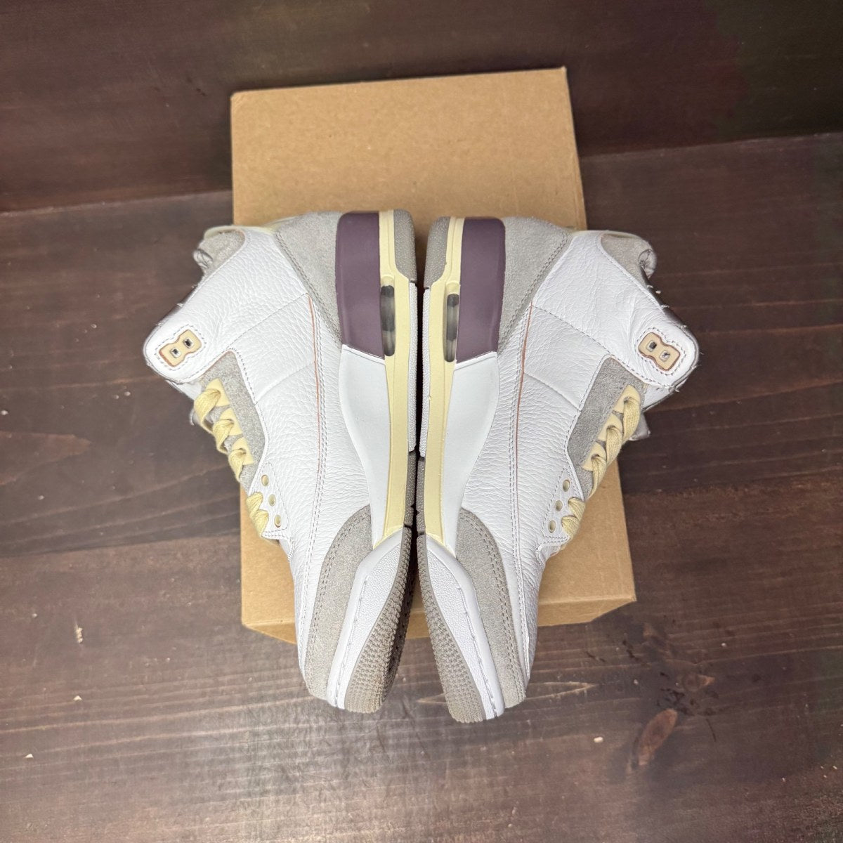Jordan 3 Retro SP A Ma Maniére (Women's) Size 8.5W (Pre-Owned) - side