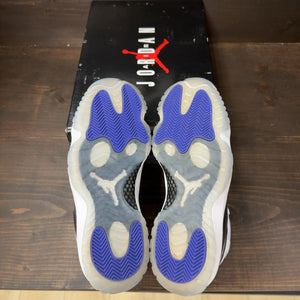 Jordan 11 Retro Concord (2018) Size 8.5 (Pre-Owned)